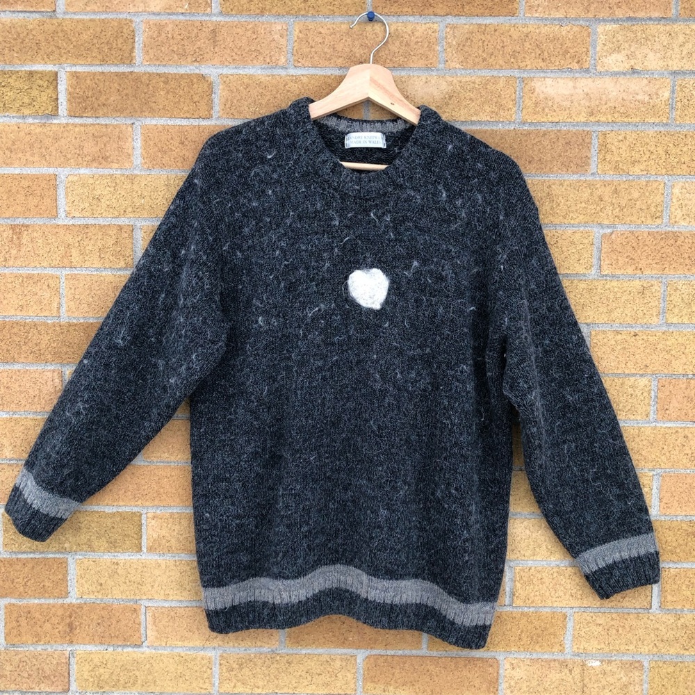 Llandre Knitwear Wool blend Pullover Sweater made in Wales charcoal grey cozy L